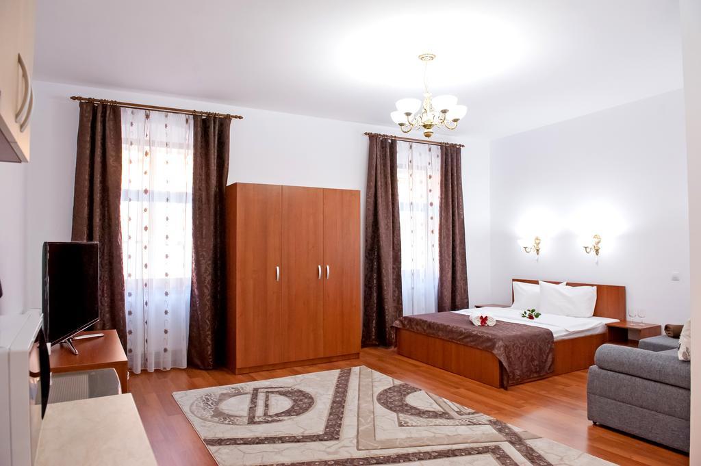 Cathedral Apartments Сібіу Номер фото