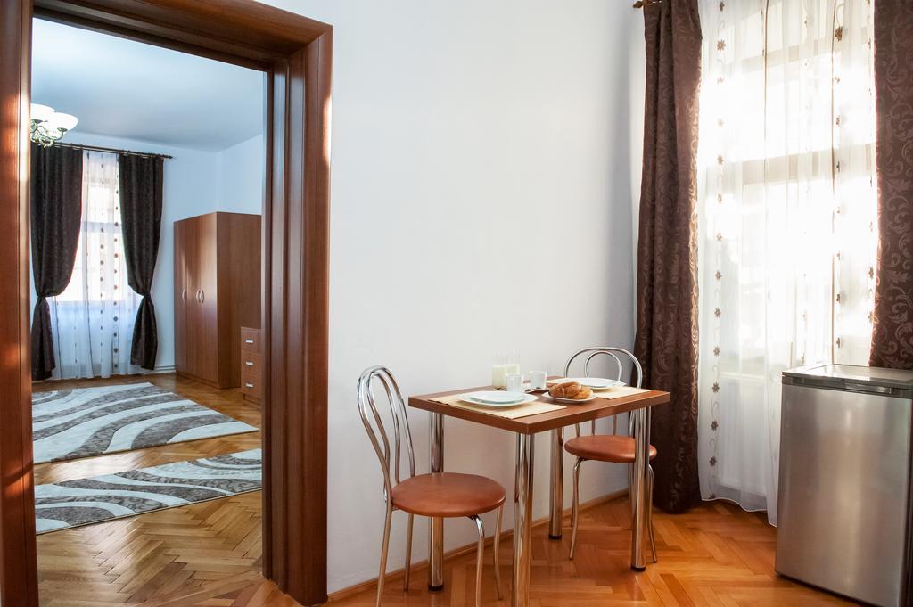 Cathedral Apartments Сібіу Номер фото
