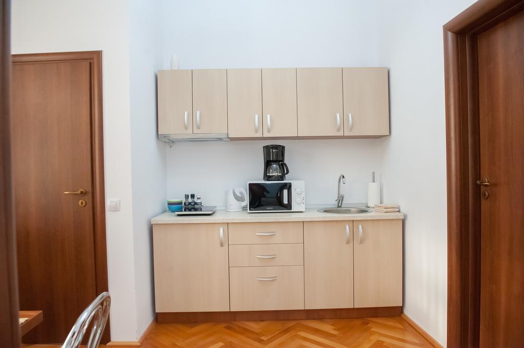 Cathedral Apartments Сібіу Номер фото